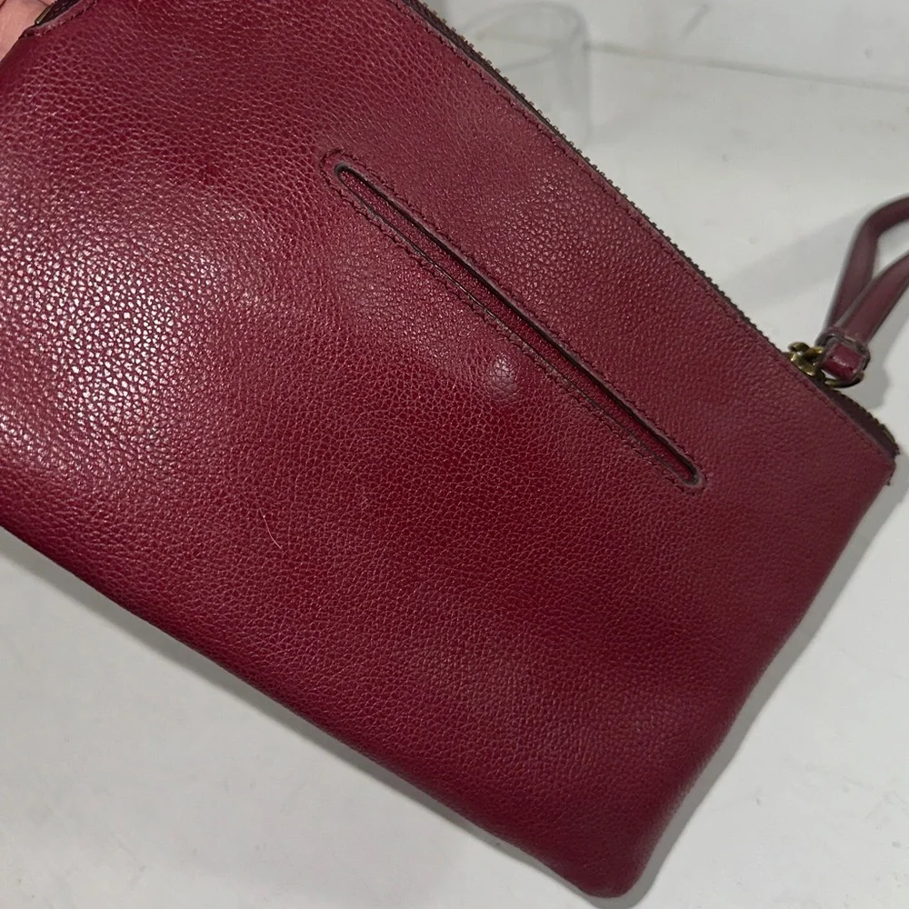 Fossil leather clutch wristlet burgundy - Picture 3 of 8